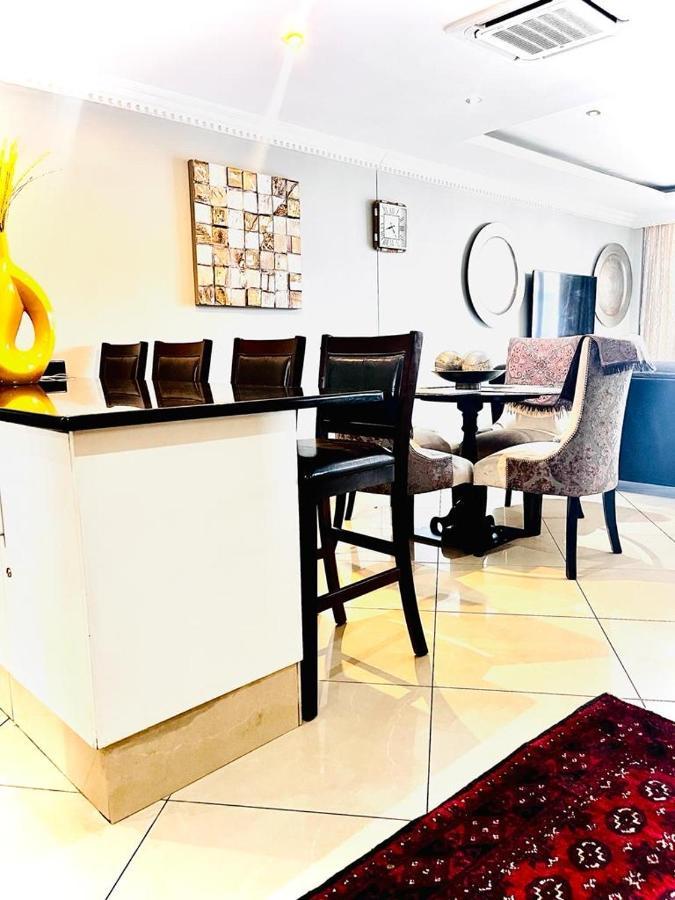 The Sails Penthouse With Private Rooftop Pool Ντούρμπαν Εξωτερικό φωτογραφία
